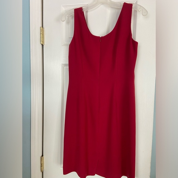 Red midi dress - Picture 3 of 5